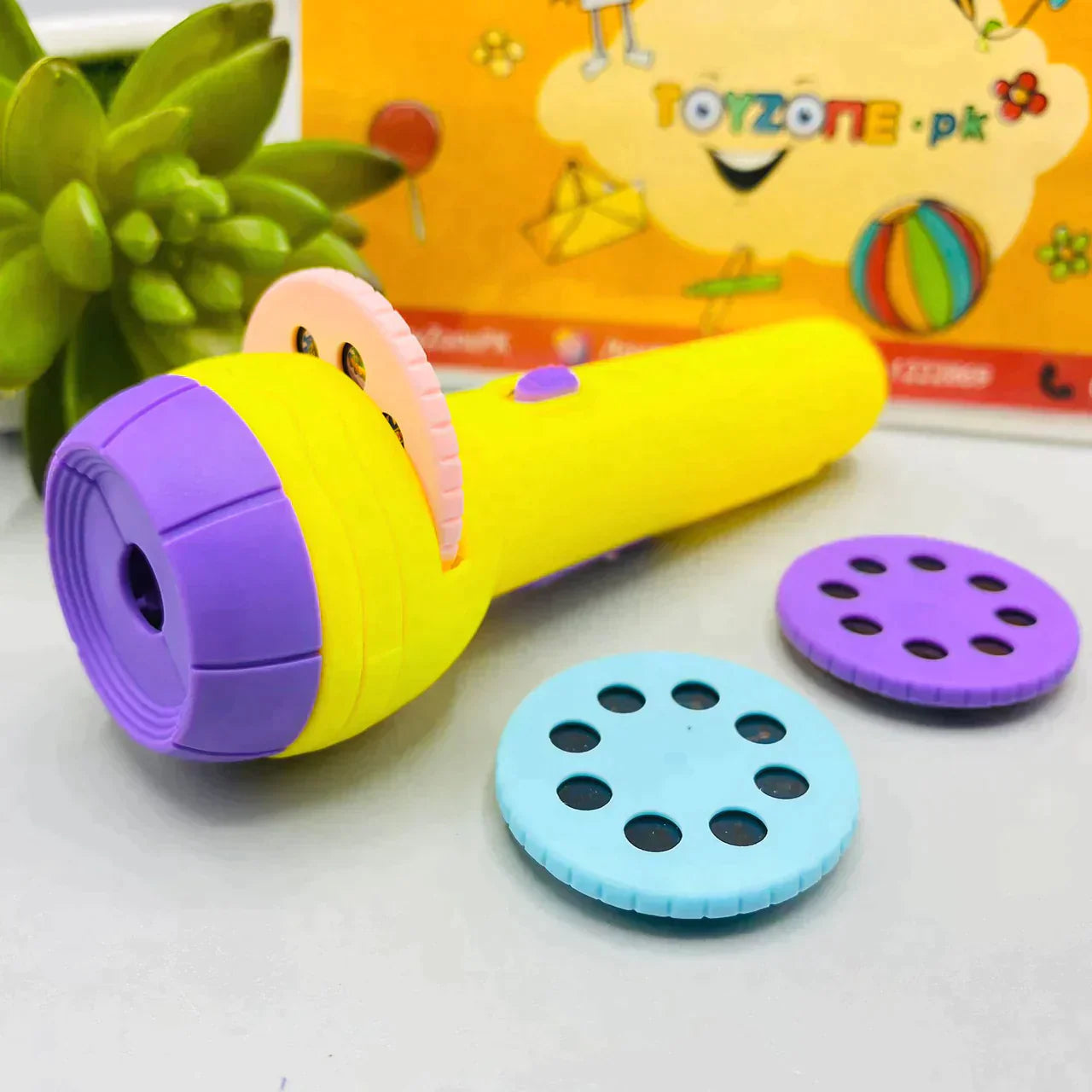 MINI FLASHLIGHT PROJECTOR SLIDE PROJECTOR TOY